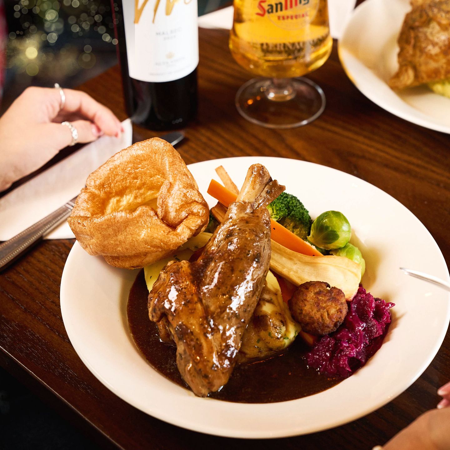 Christmas Day 2025 Lunch, Dinner & Dining at The Pontardawe Inn in Pontardawe